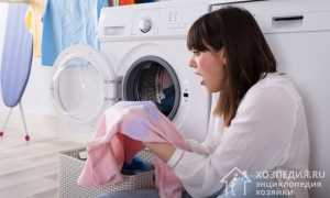 Как отстирать кофе с белой и цветной одежды
