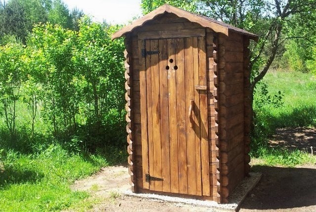 Теплый уличный туалет своими руками