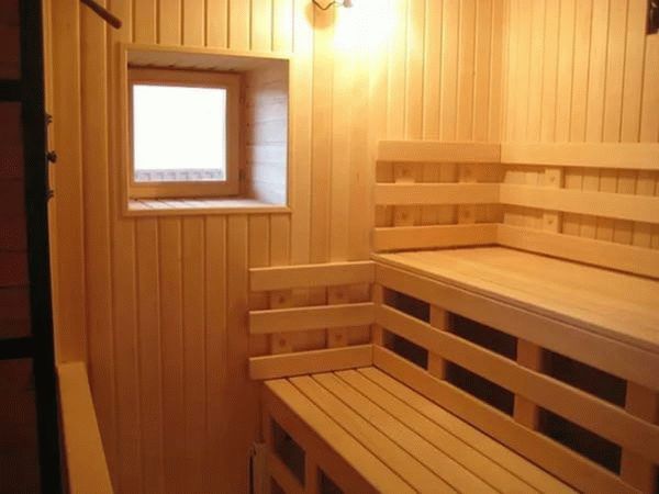 Отделка бани вертикальным способом
